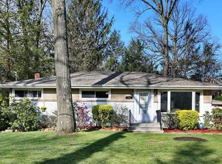 135 Oakland St, Hillsdale, NJ 07642