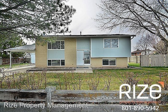 1st image of 4989 W Cherrywood Ln