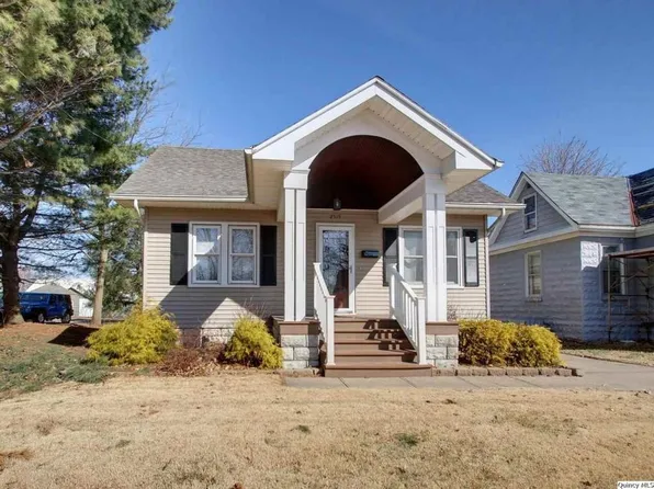 2515 Chestnut St, Quincy, IL 62301