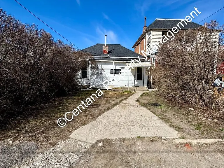 854 Main — Photo 23