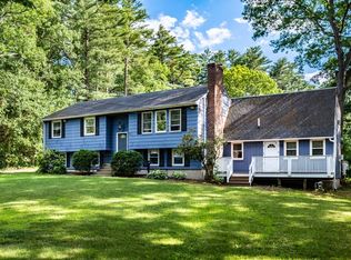61 High St, Walpole, MA 02081