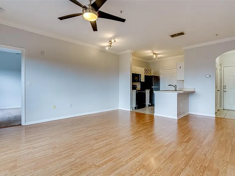 1216 S Missouri Ave #311 — Photo 4