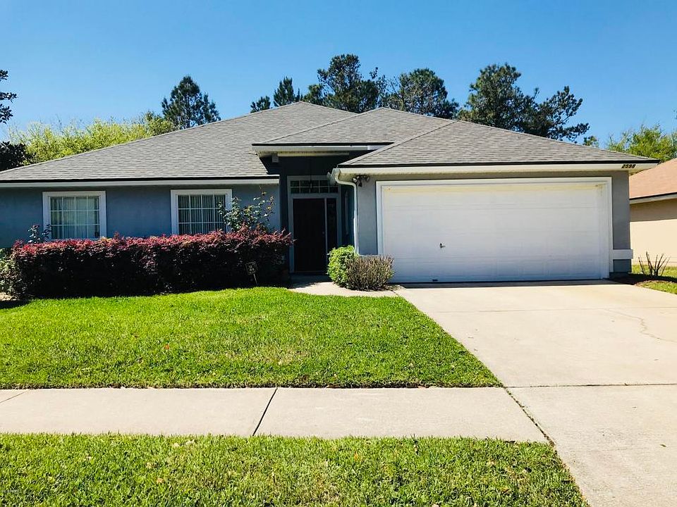 1st image of 2598 Coachman Lakes Dr
