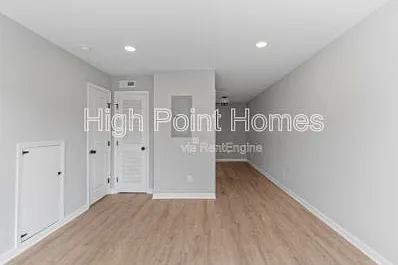 400 Gallery Ln #E8 — Photo 5