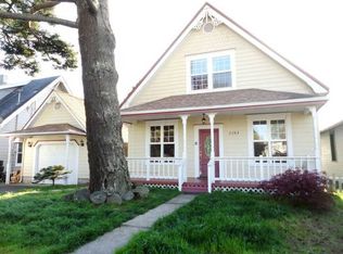 2264 McPherson St, North Bend, OR