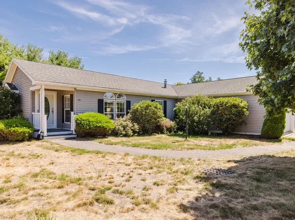 2602 Green St, Middleboro, MA 02346