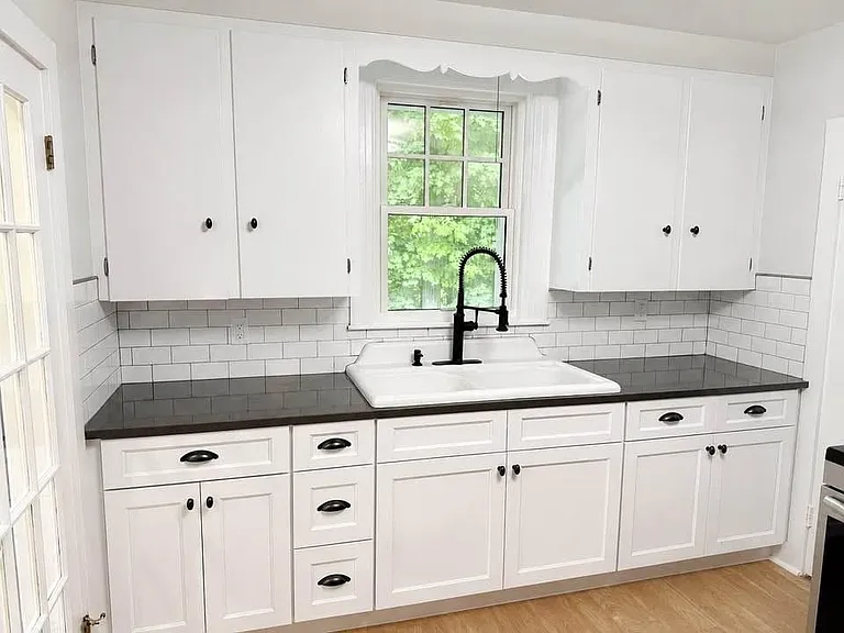 229 Highland Ave #2 — Photo 2