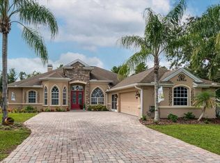 5155 Suwannee Rd, Weeki Wachee, FL 34607