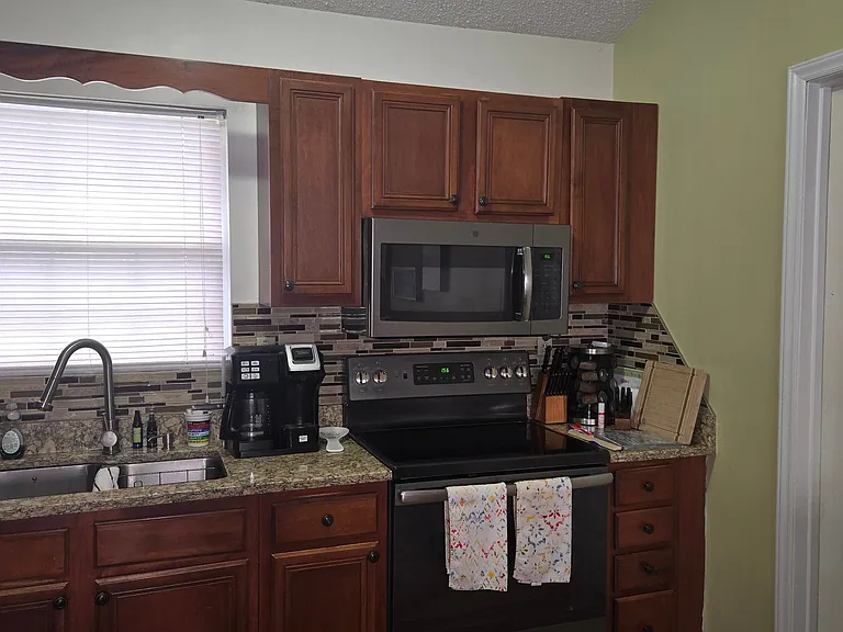 3701 Country Ridge Rd — Photo 6