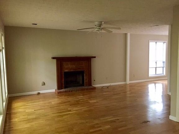 5th image of 341 Indus Ln