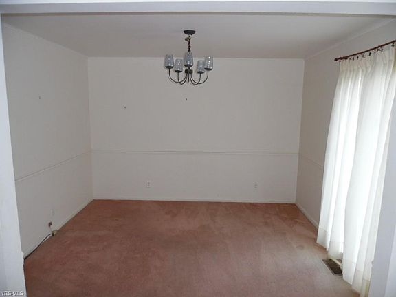 4th image of 103 Iroquois Dr