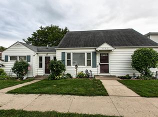 920 Rush St, Dubuque, IA 52003