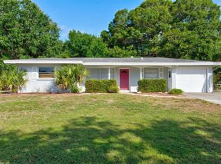 2737 Wisteria Pl, Sarasota, FL 34239