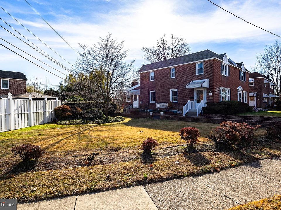 1st image of 332 Holland St