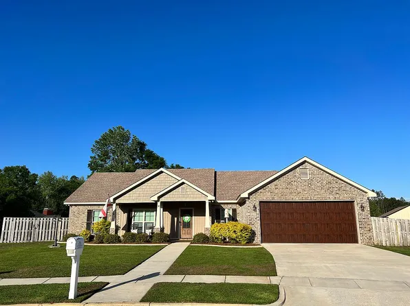 4 Sonrisa Ct, Saraland, AL 36571