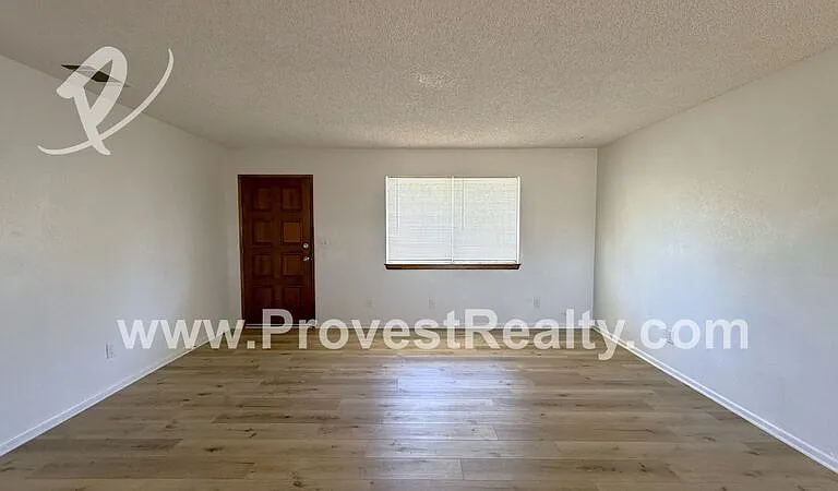 12780 Red Wing Rd #B — Photo 5