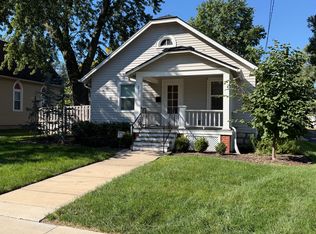 215 S Chestnut St, Olathe, KS 66061