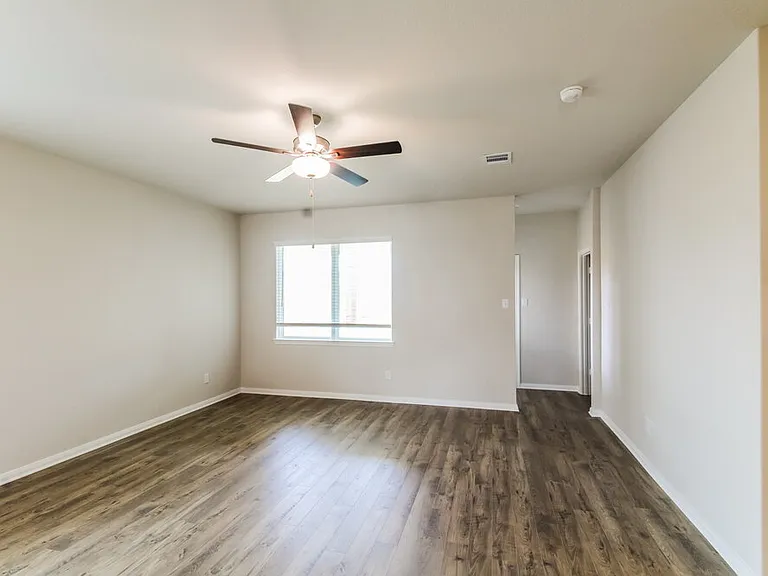 7602 Tipton Meadow Way — Photo 4