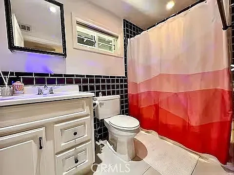 2597 Dearborn Dr — Photo 8