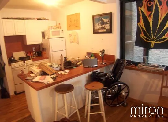 Rented by Miron Properties | media 28
