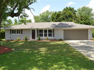 1046 Villa Rd, Springfield, OH 45503