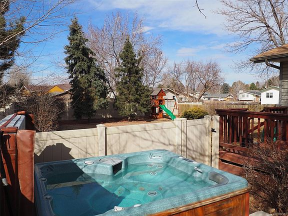4th image of 3329 W 27th St