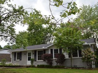 100 Oakvale Ct, Hendersonville, TN 37075