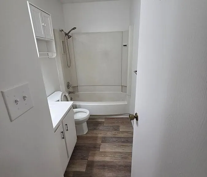 3546 Tudor Dr #D — Photo 16