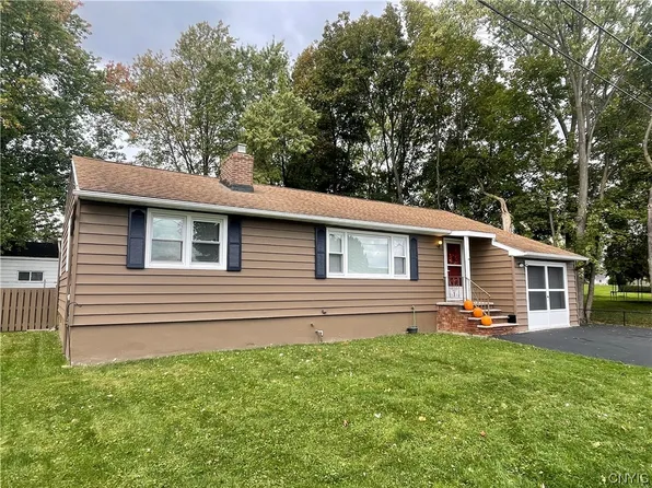 417 Woods Ave N, Syracuse, NY 13206