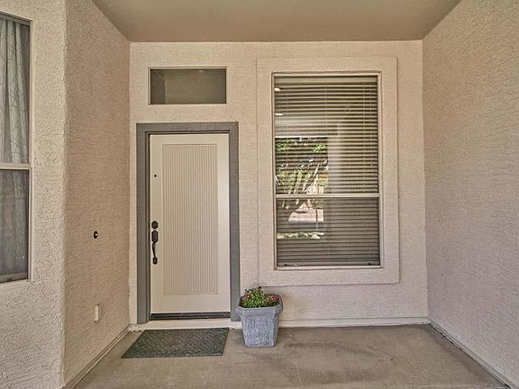 5th image of 3913 E Juanita Ave