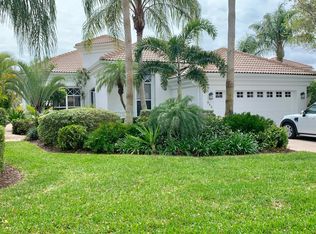 865 Island Club Ln, Vero Beach, FL 32963