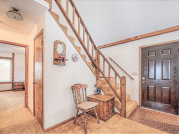 4th image of 91 Orchard Dr