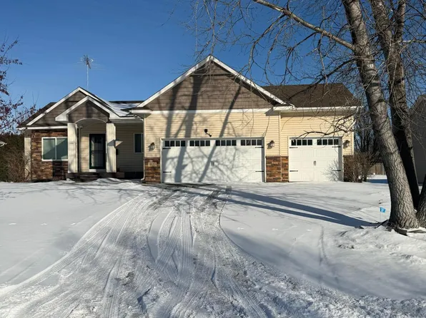 4137 Foxglove Ave N, Brooklyn Park, MN 55443