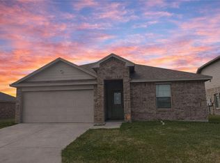 2741 Eltonne Gardens Dr, Corpus Christi, TX 78415