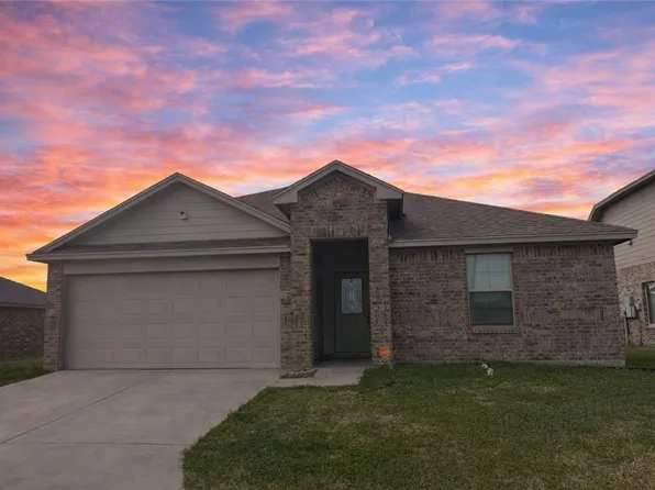 2741 Eltonne Gardens Dr, Corpus Christi, TX 78415