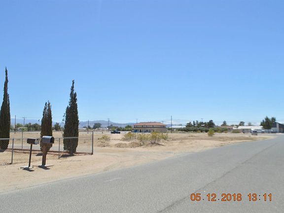 4th image of 15617 Mauna Loa St