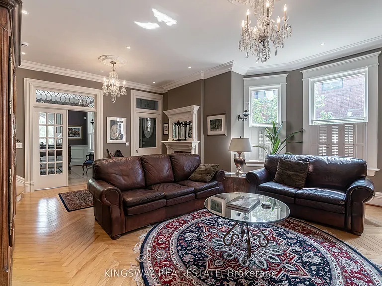166 High Park Ave — Photo 5