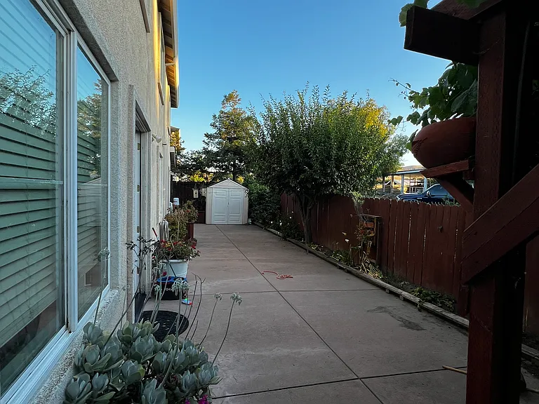 40 Curtis Ct — Photo 14