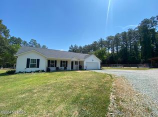 146 Wooster Rd, Southern Pines, NC 28387