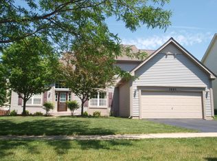 1882 Flagstone Ln, Aurora, IL 60502