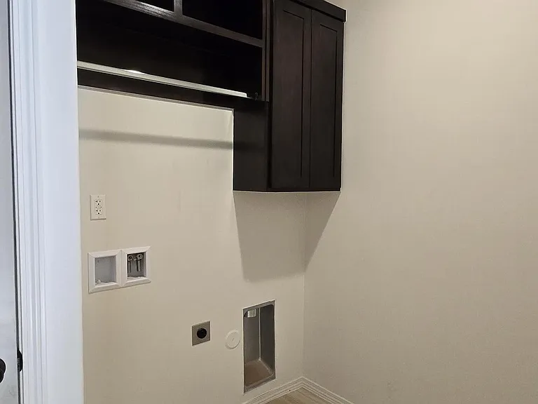 11477 Van Nuys Dr #A — Photo 6