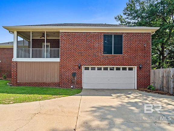 5th image of 30406 Maury Ct