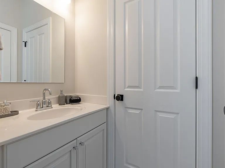2116 Park Dr — Photo 33
