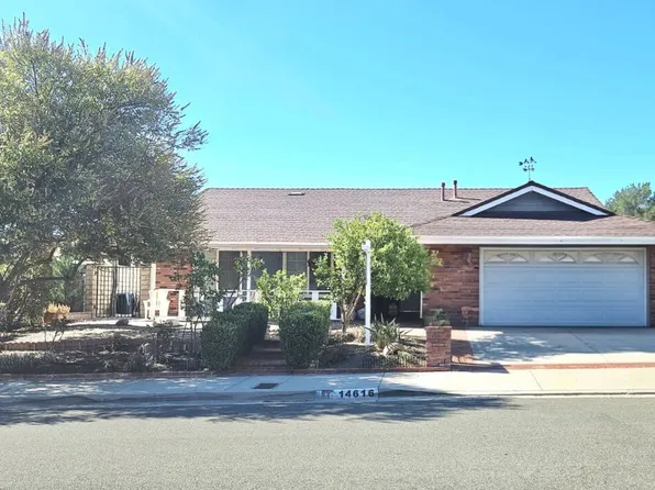 14616 Daisy Meadow St, Santa Clarita, CA 91387