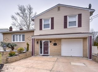 4 Elberson Ct, Union, NJ 07083