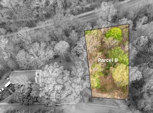 Hickory Rd, Radford, VA 24141