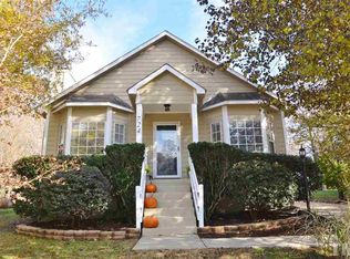 724 Banks St, Graham, NC 27253