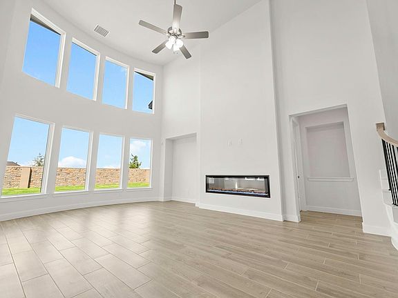 3rd image of 31402 Meadow Run Ln
