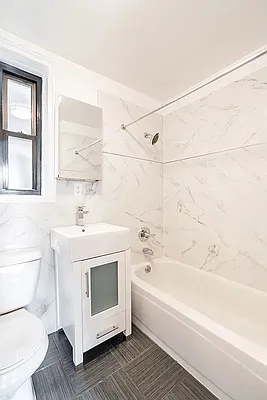 Rented by REAL New York | media 4