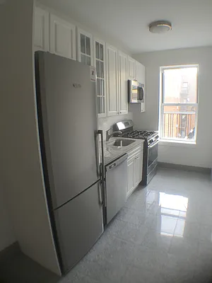 Rented by Newcastle Realty Services | media 30